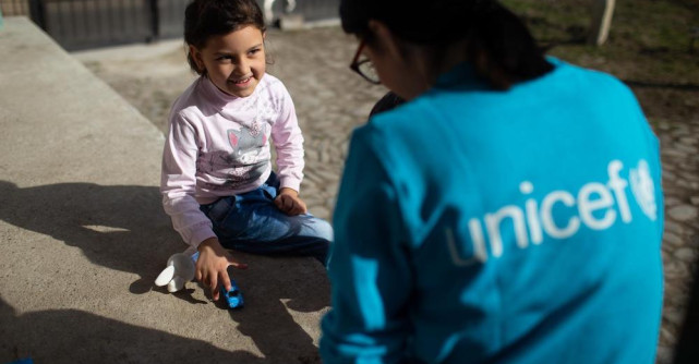 UNICEF lansează campania de strângere de fonduri Salvează vieți în siguranță