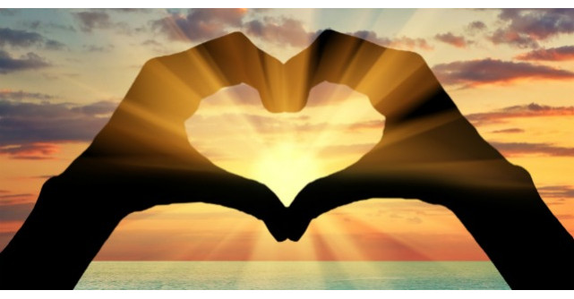 Suntem pe acest pamant SA FIM oameni!