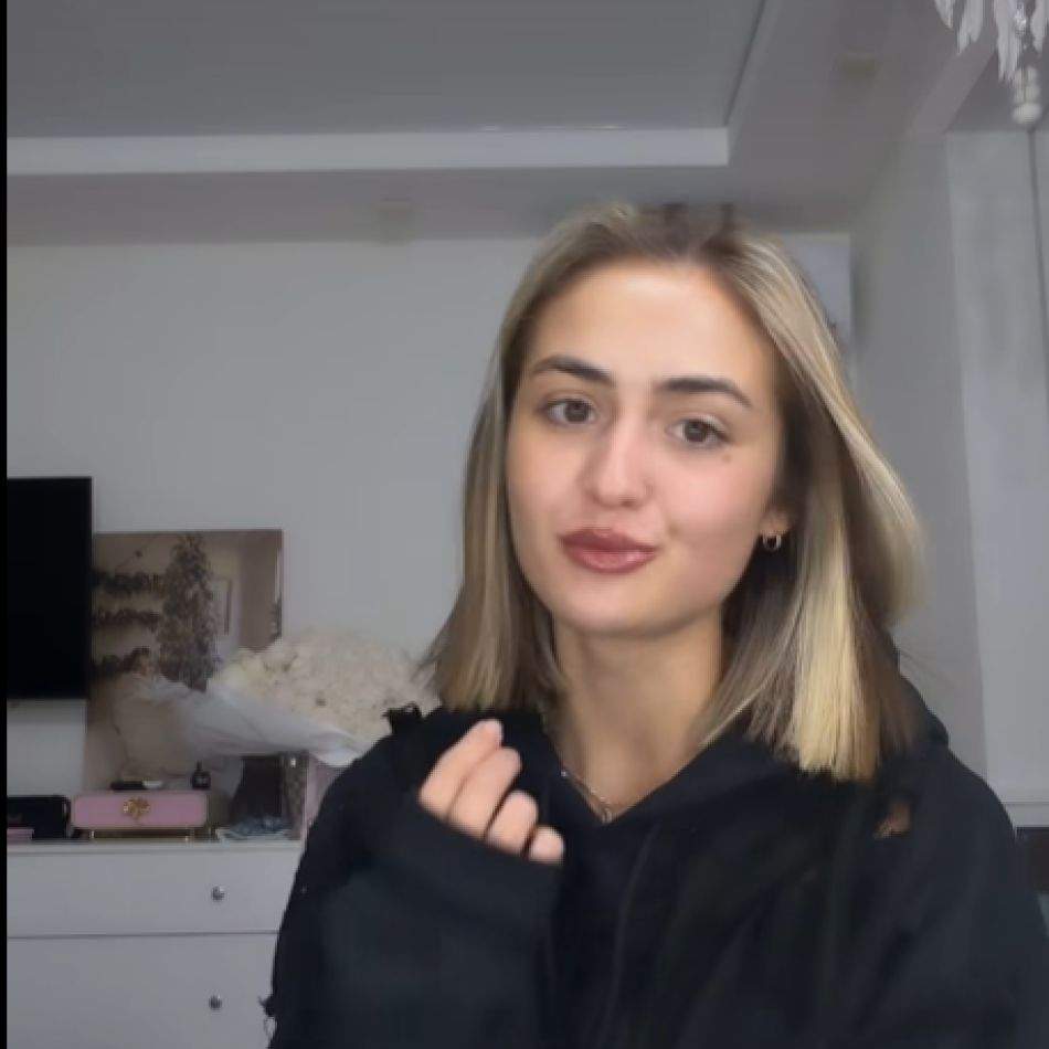 Scandal uriaș între Iuliana Beregoi și Andreea Bostănică! Vedetele s-au luat la bătaie într-un restaurant 