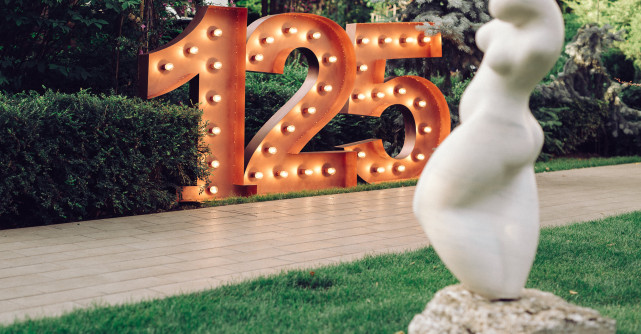 125 ani de traditie Casa Doina