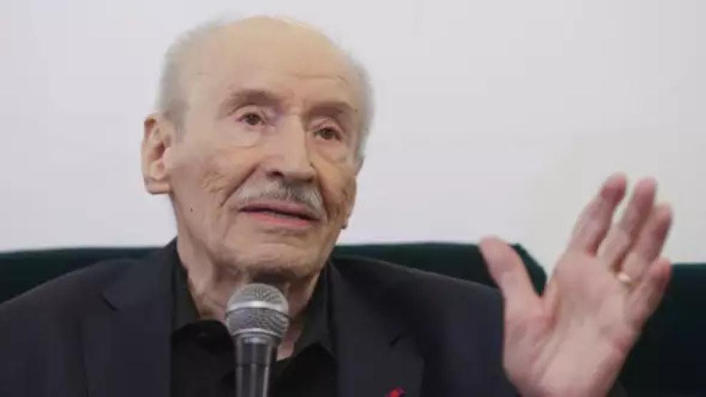 Victor Rebengiuc, omagiat de 4.000 de oameni pe scena Sălii Palatului: Unele aplauze nu se sting niciodată...
