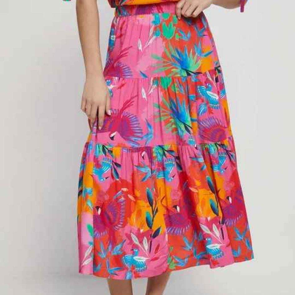 Reînnoiește-ți garderoba de primăvară cu cele mai frumoase fuste ale sezonului