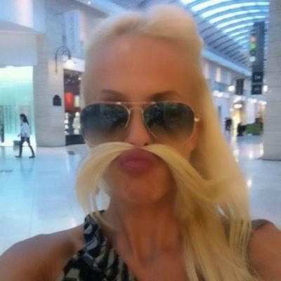 Video: Anda Adam, la un pas sa fie 