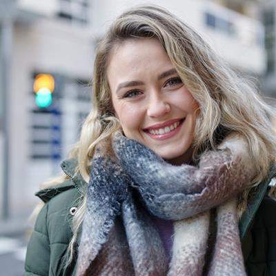 Cum să îți îngrijești pielea în sezonul rece: ghid complet și simplu de skincare de iarnă