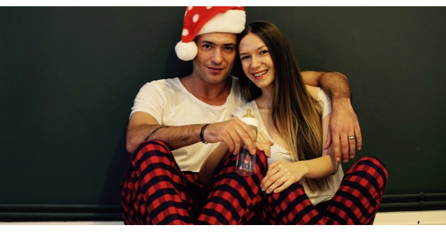 Adela Popescu este INSARCINATA