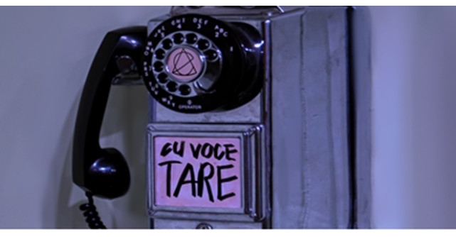 Între întuneric și lumină - Cu Voce Tare - Alina Eremia