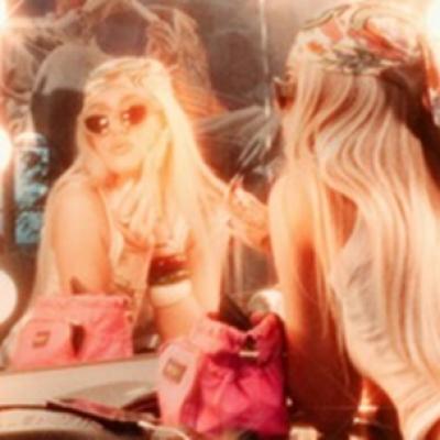 De la folclor la muzica urbana  Arată-mi piesa lansata de Leno și Nane