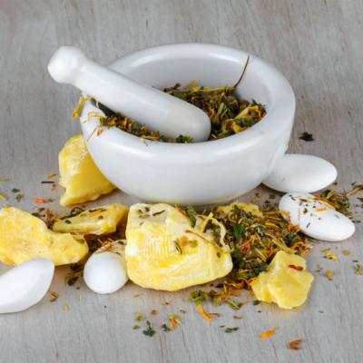 Crema de ROSTOPASCA, remediu miraculos pentru bolile pielii