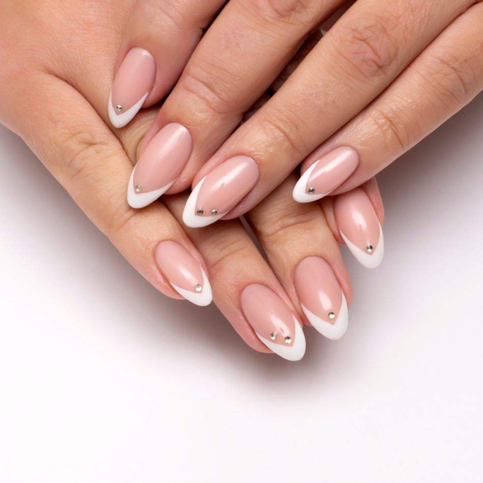 Modele de unghii simple: Eleganță minimalistă