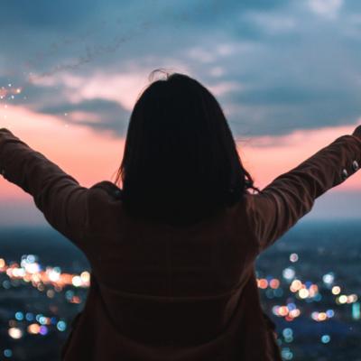 3 Zodii care vor încheia anul 2018 mai fericite ca niciodată