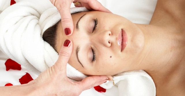 Afla ce actor a pipait penisul unui maseur