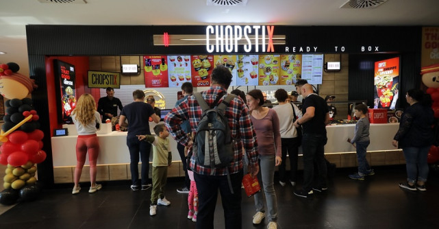Chopstix începe o nouă poveste în Timișoara, la Iulius Town