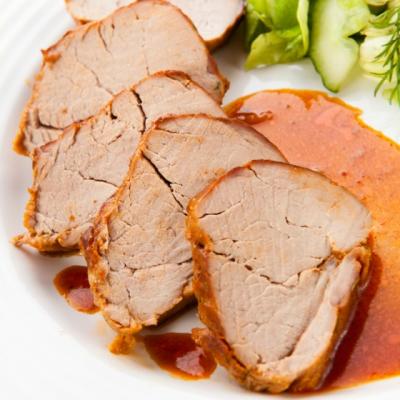 Friptura de porc la tava: frageda si aromata