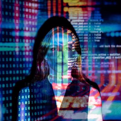 Parteneriat strategic pentru a sprijini femeile din România în roluri digitale