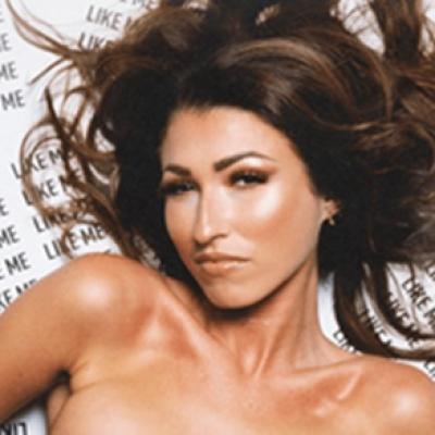 Puterea feminină eliberată: Like Me - Fredy Lane