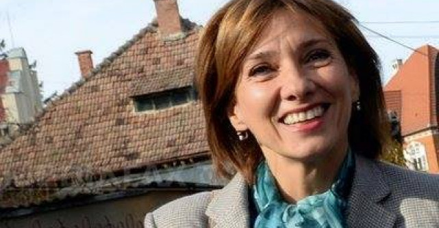 Cum a apărut Carmen Iohanis în prima zi de școală? Înconjurată de elevi, Carmen Iohanis le-a transmis tuturor un mesaj 