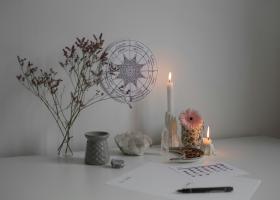 Eclipsa inelară de Soare și Luna Nouă în Vărsător: ritual de eliberare și noi începuturi