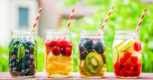 Top 5 cele mai bune cure de DETOXIFIERE dupa Sarbatori