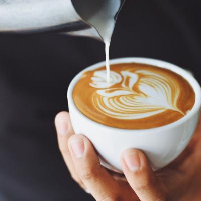 Cum sa faci lapte vegetal condensat pentru cafea