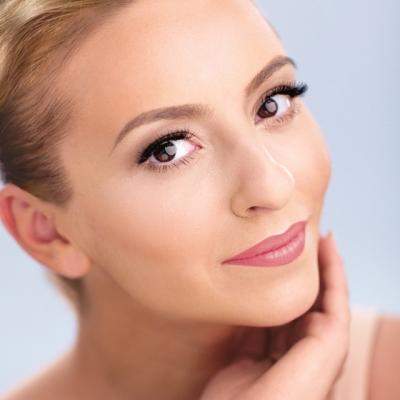 Giulia, imaginea gamei de produse cosmetice Farmec Natural