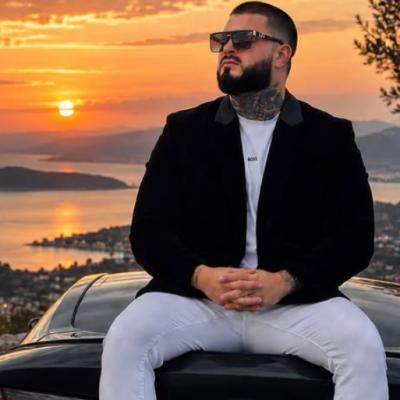 Lorenzo de la Insula Iubirii, reacție după ce a fost criticat pentru că nu știe în ce clasă sunt copiii lui: Nu mai fiți așa răi