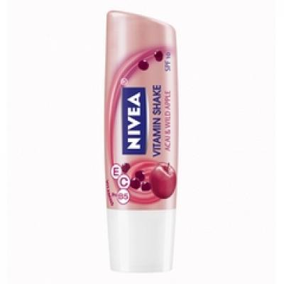 Noul Vitamin Shake Acai & Wild Apple de la NIVEA Lip Care imbina placerea cu ingrijirea buzelor 