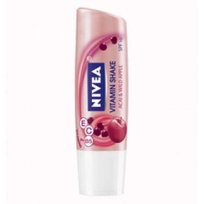 Noul Vitamin Shake Acai & Wild Apple de la NIVEA Lip Care imbina placerea cu ingrijirea buzelor 