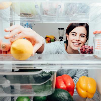 Trucuri geniale pentru organizarea si curatarea profesionista a frigiderului