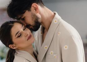 Theo Rose și Anghel Damian, un an de iubire și discreție. Cum au sărbătorit aniversarea căsătoriei