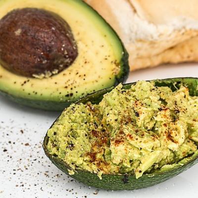 Cele 5 atuuri ale fructelor de avocado care m-au convins sa le introduc in dieta mea!