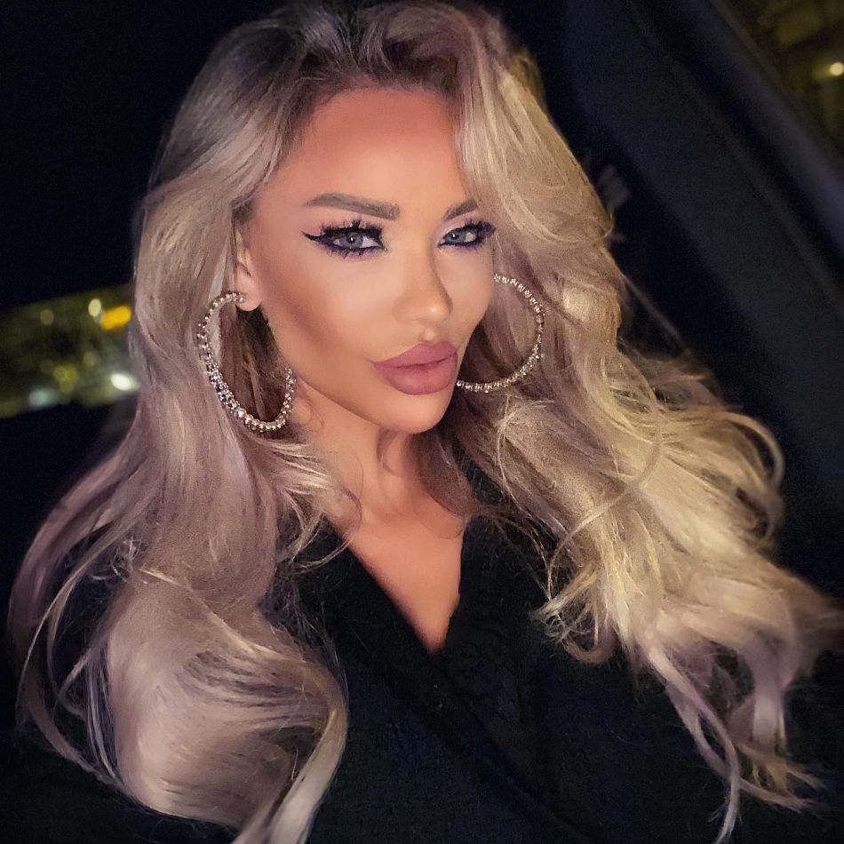 Bianca Drăgușanu, criză de nervi pe Instagram! Fanii nu au mai văzut-o niciodată pe blondină atât de pornită! 