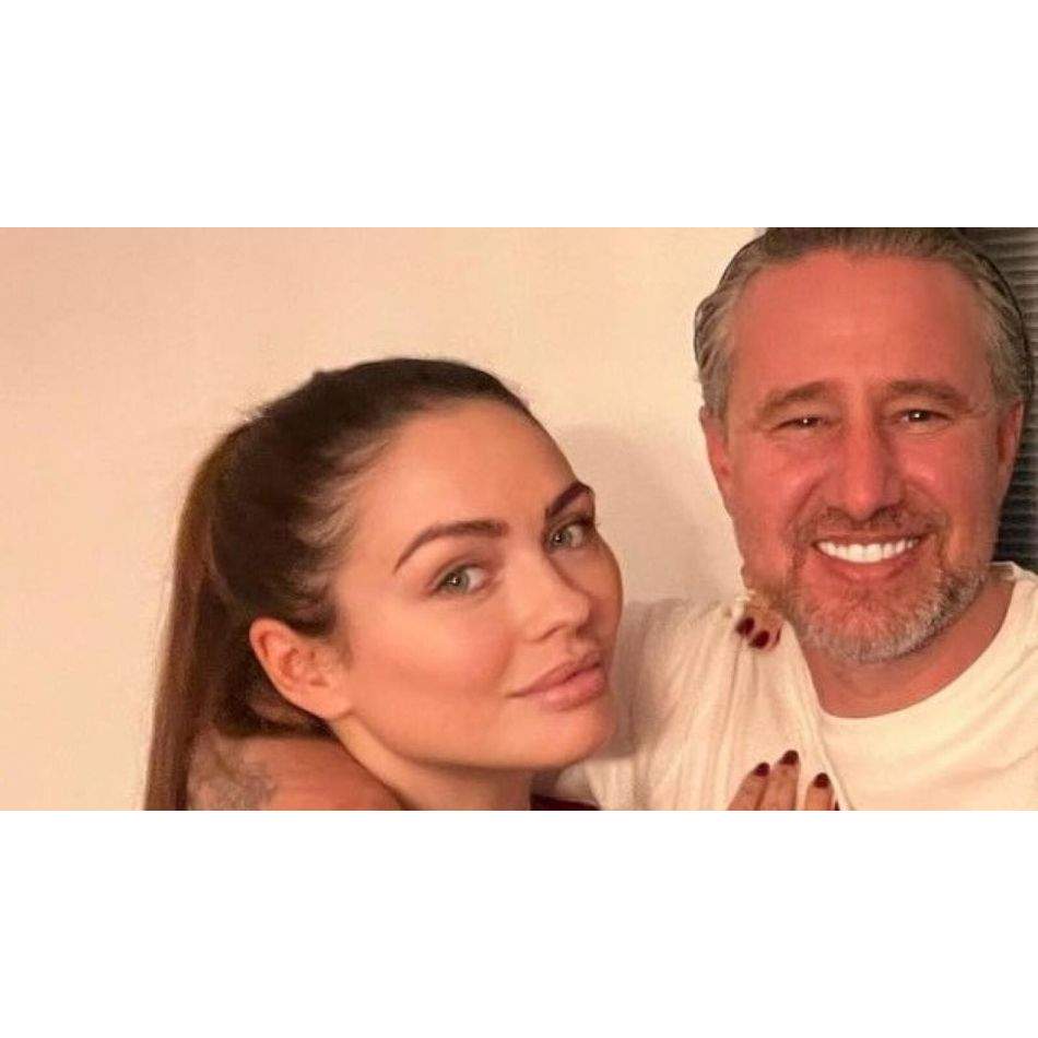 Elena Merișoreanu, mărturisiri despre Corina Caciuc! Artista a stat la aceeași masă cu actuala iubită a lui Reghecampf