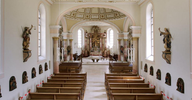 Papa Francisc, în scaun cu rotile din cauza durerilor de la genunchi! Suveranul Pontif și-a anulat mai multe evenimente