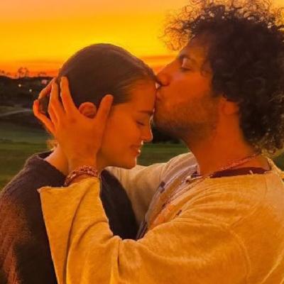 Selena Gomez și Benny Blanco își împărtășesc dragostea reciprocă