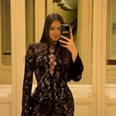 Cântăreața Misha Miller împărtășește experiențele din timpul vacanței la Cannes și povestește despre noua ei lansare muzicală