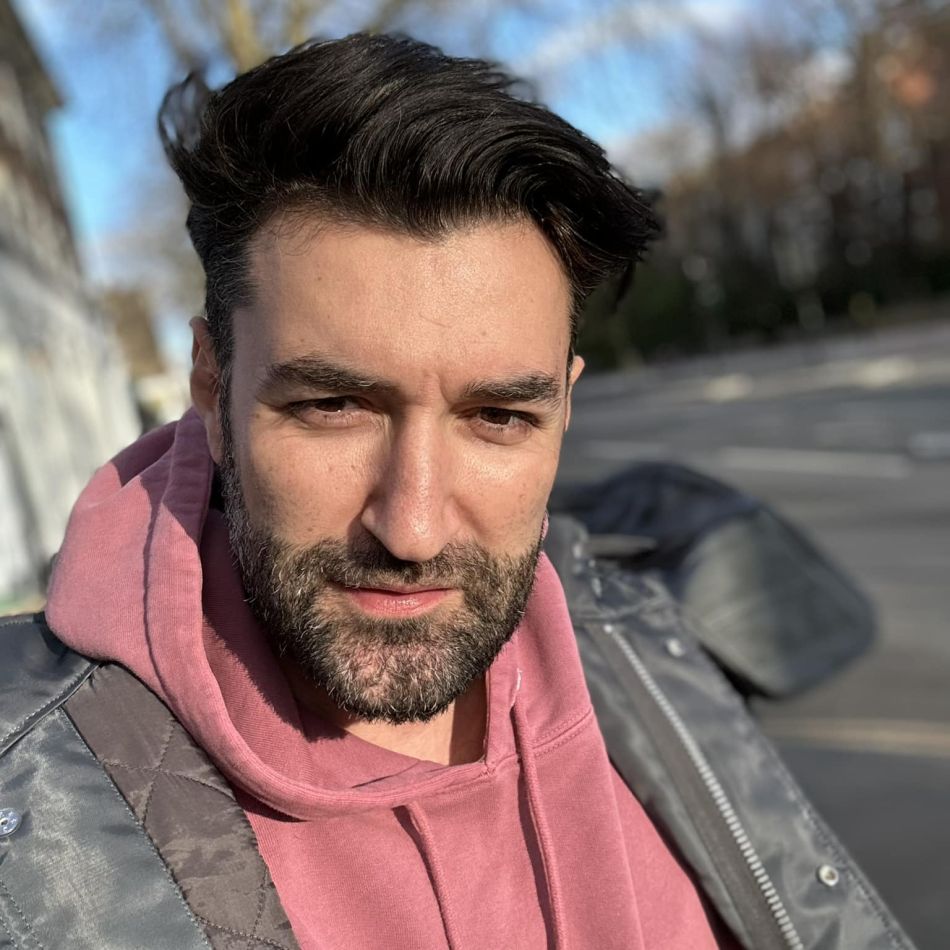 Prietenul la nevoie se cunoaște! Cum l-a ajutat Smiley pe CRBL după divorț