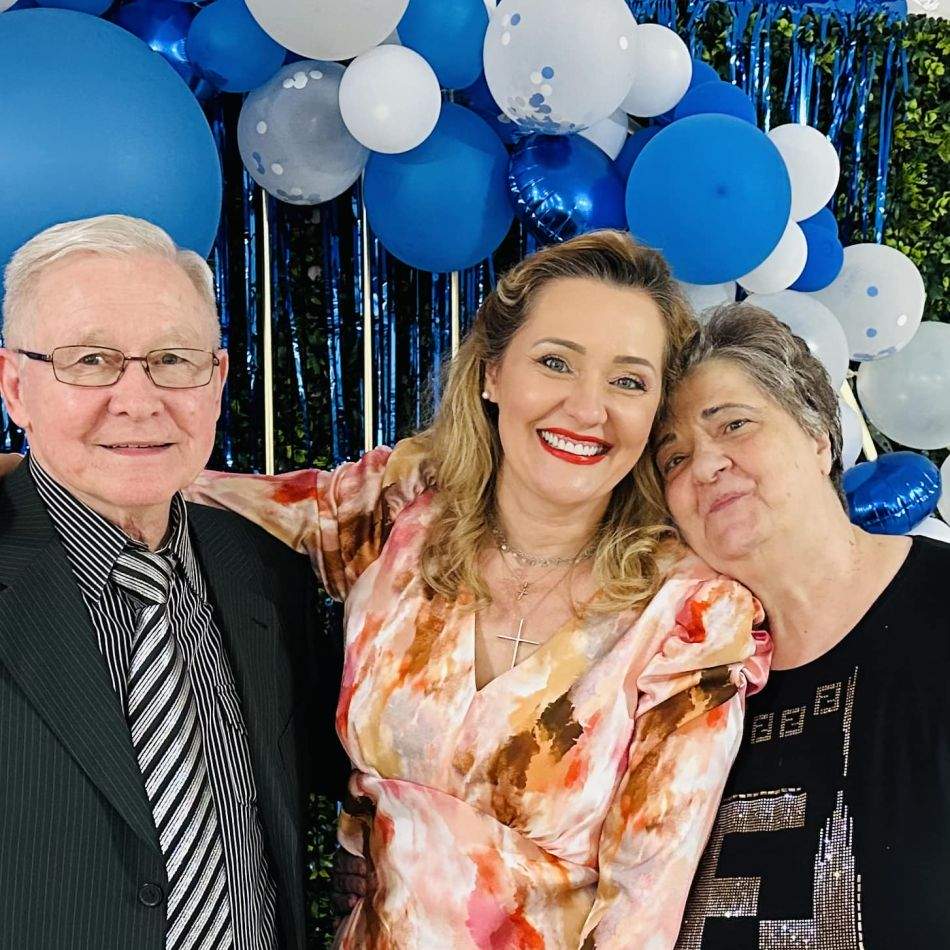 Elena Lasconi, lovitură direct în inimă din partea fiicei sale! Cum a reacționat edilul când a aflat orientarea sexuală a Oanei 