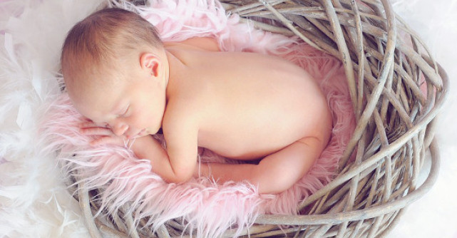 Numaratoare inversa pentru organizarea botezului