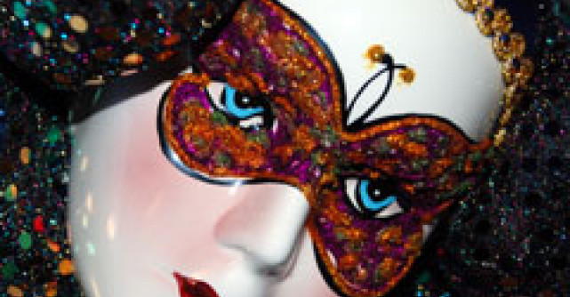 O noua zi, o noua masca- psihologia minciunii ca liant social