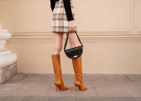 Cizme până la genunchi, secretul unui look de toamnă irezistibil