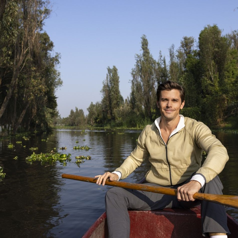 Antoni Porowski descoperă cele mai uimitoare destinații din lume într-o nouă serie National Geographi