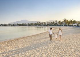 Șapte giganți ai ospitalității pariază pe Ras Al Khaimah – noul hotspot turistic global!