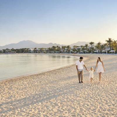 Șapte giganți ai ospitalității pariază pe Ras Al Khaimah – noul hotspot turistic global! 