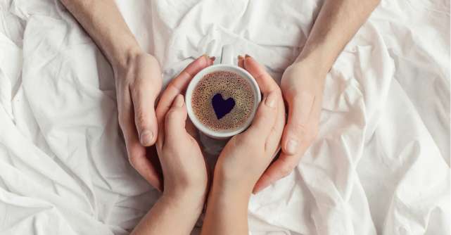 Relațiile sănătoase încep... de dimineață! 5 Obiceiuri matinale pentru cei care se iubesc cu adevărat