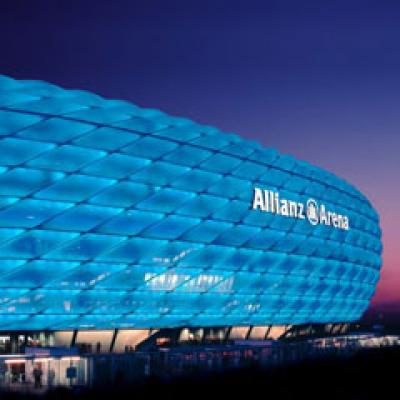 Allianz Arena, un stadion spectaculos