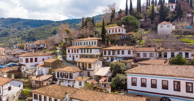 Explorează Drumul Efeilor la İzmir - cel mai nou traseu de drumeție al Turciei