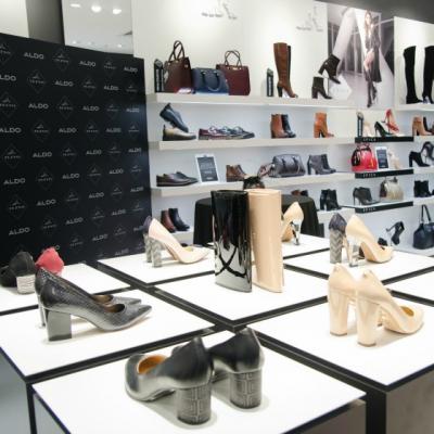 TEZYO, alaturi de Dana Rogoz, lanseaza Campania: Pantofi cu Atitudine