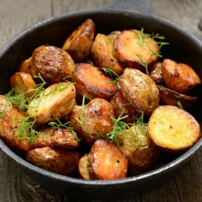 Secretul pentru a face cei mai buni cartofi copti! Este atat de simplu!