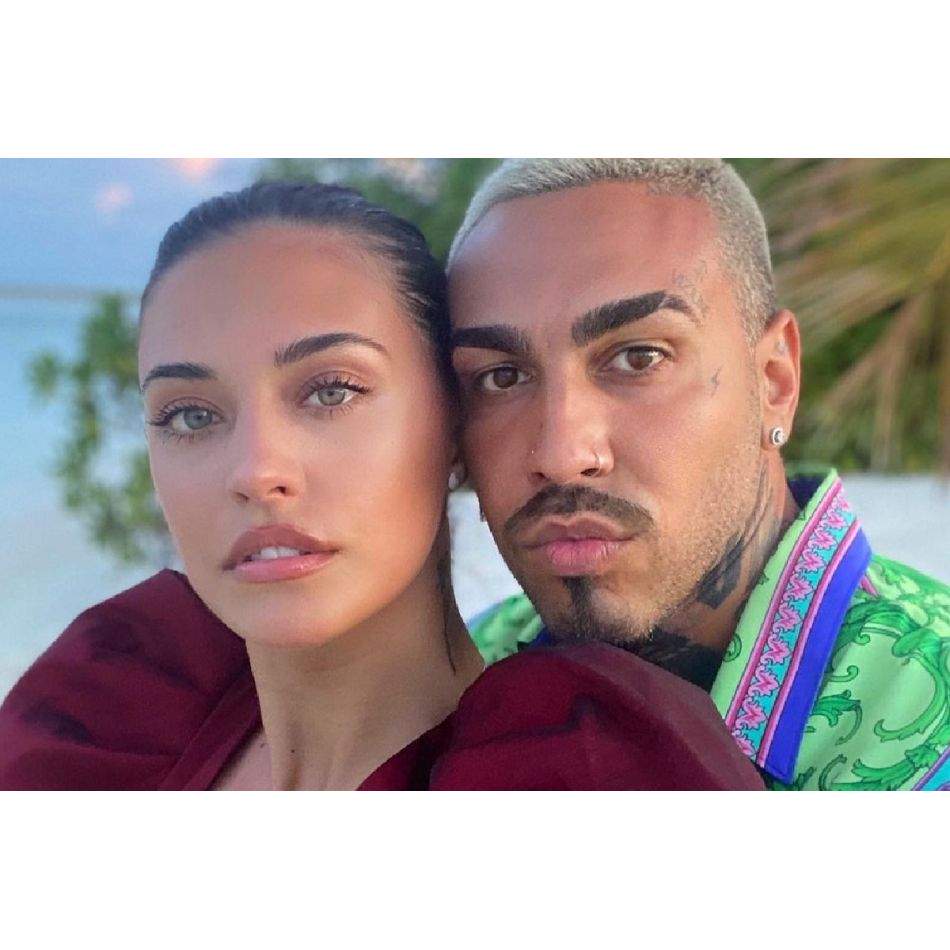 Alex Velea și Antonia amână încă o dată nunta și botezul copiilor! Akim are 6 ani și Dominic 8 ani