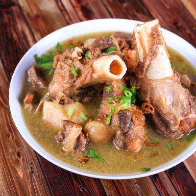 Ciorba de miel: Rețete tradiționale pentru masa de Paște 